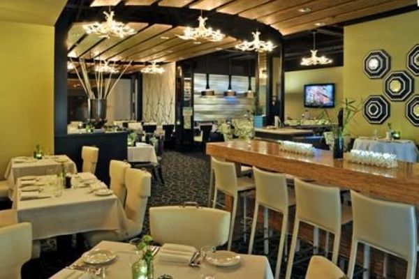 Oxford Hotel Bend